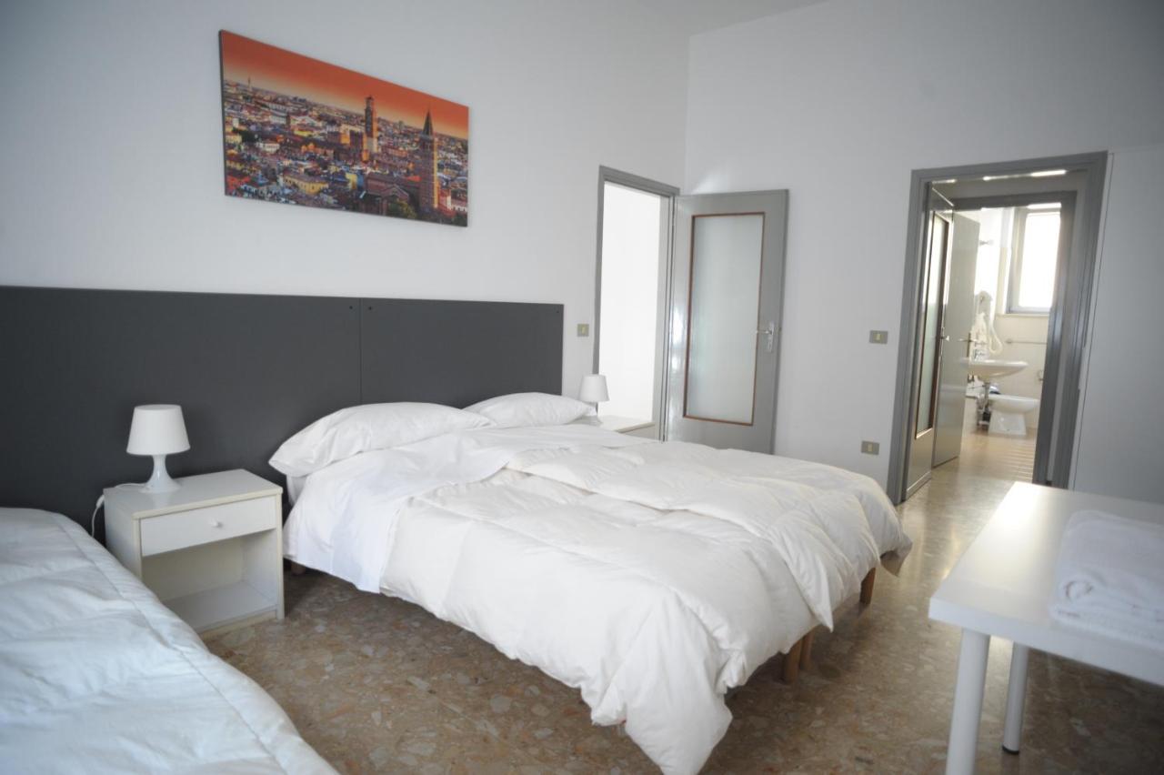 Triple Room Private Bathroom
