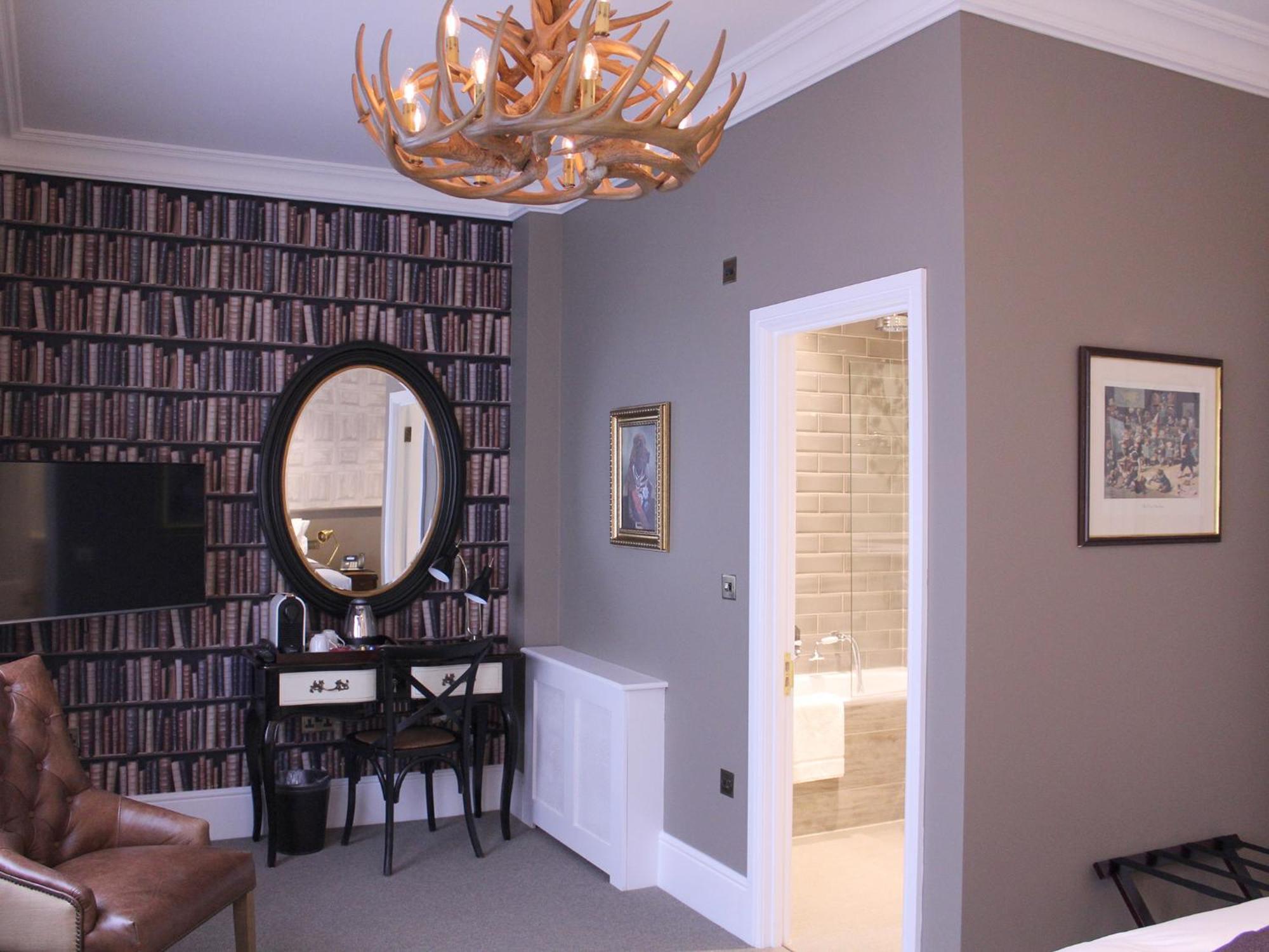 Large Double or Twin Room