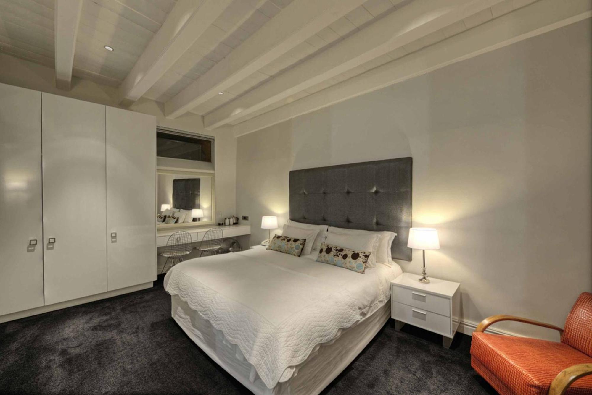 Luxury Room,707470210:JPEG