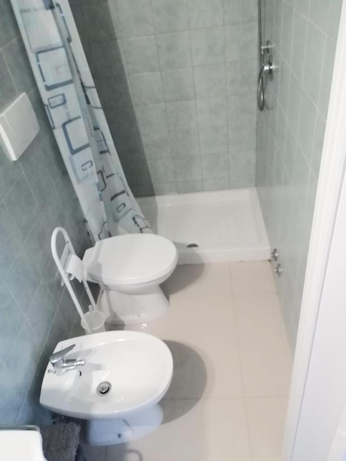 Small Single Room