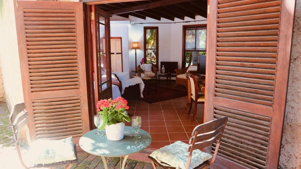 Family Room,1225287206:JPEG