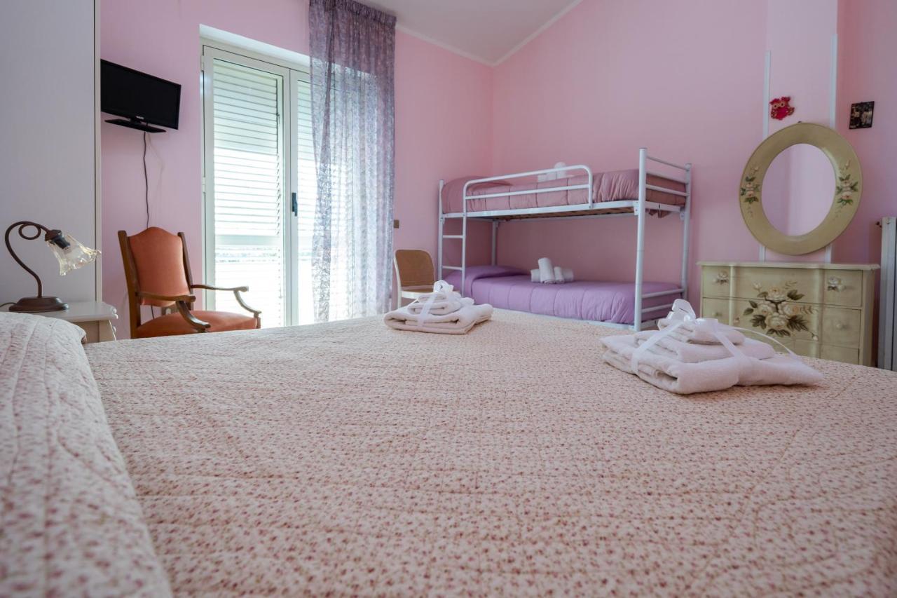 Quadruple Room with Private Bathroom,1589152681:JPEG