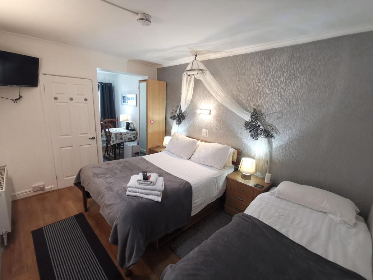 Triple Room,1225873676:JPEG