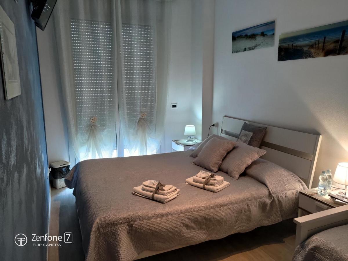 Deluxe Double Room Private Bathroom