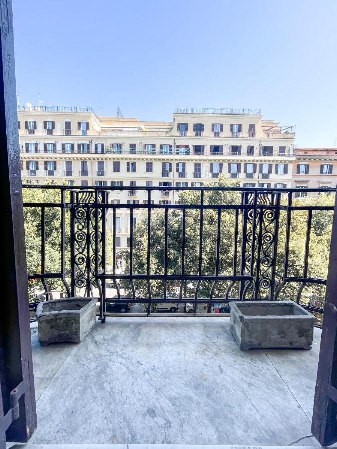Deluxe Double Room with Balcony,1226755001:JPEG