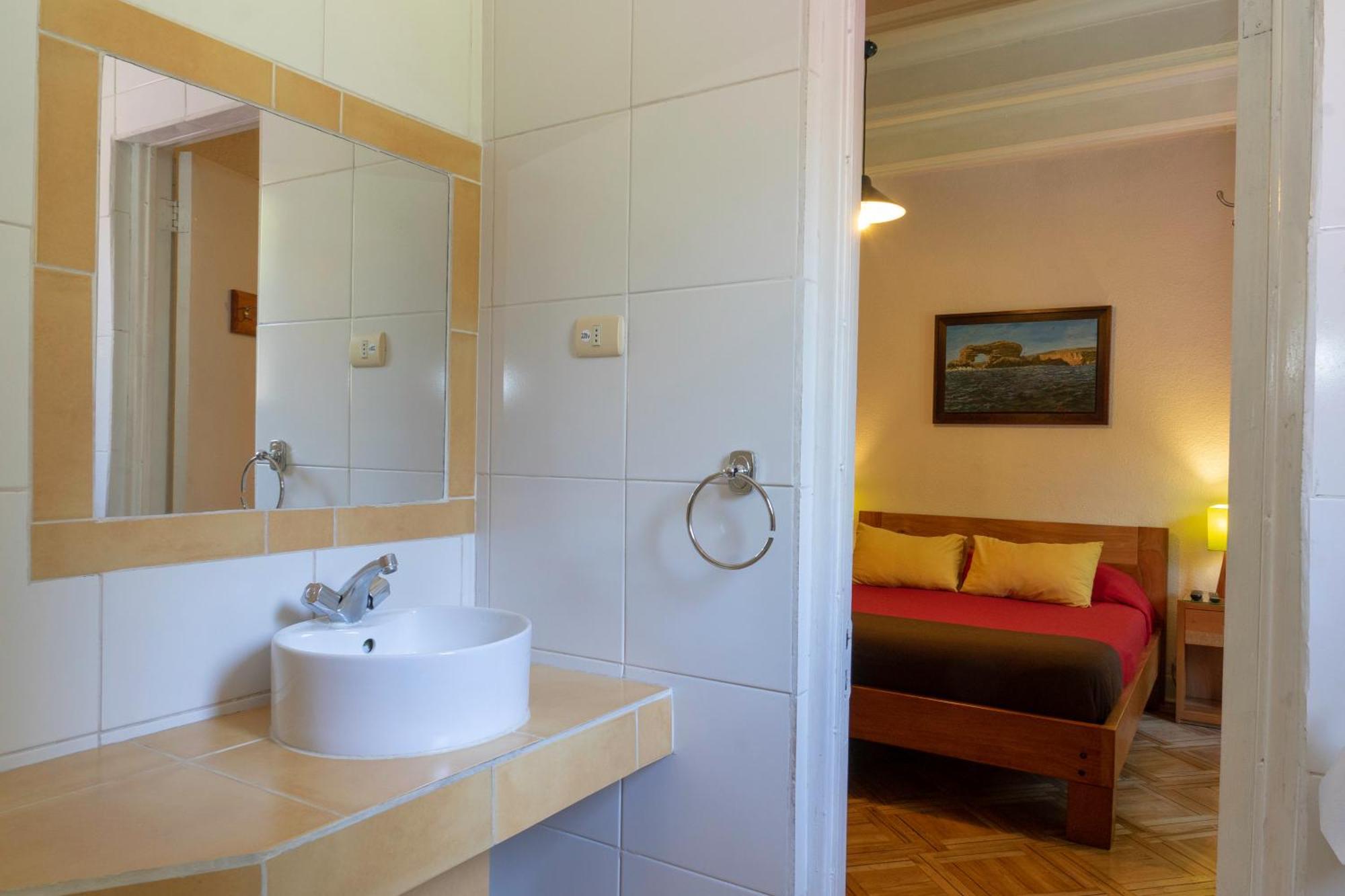 Habitación Triple Familiar con baño privado