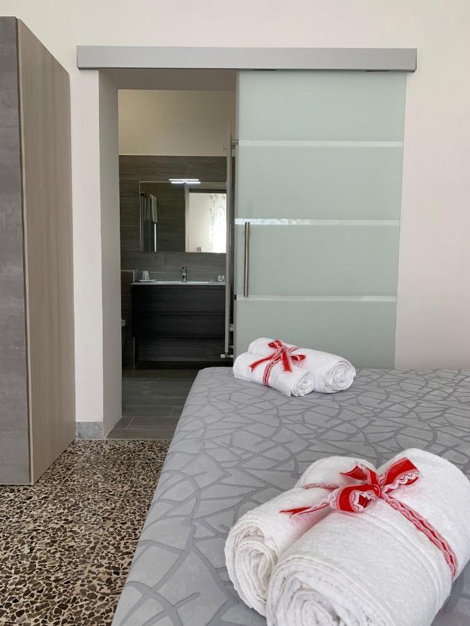Classic Triple Room,1240854250:JPEG