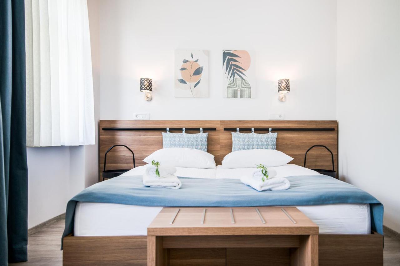 Doppelzimmer mit Zustellbett