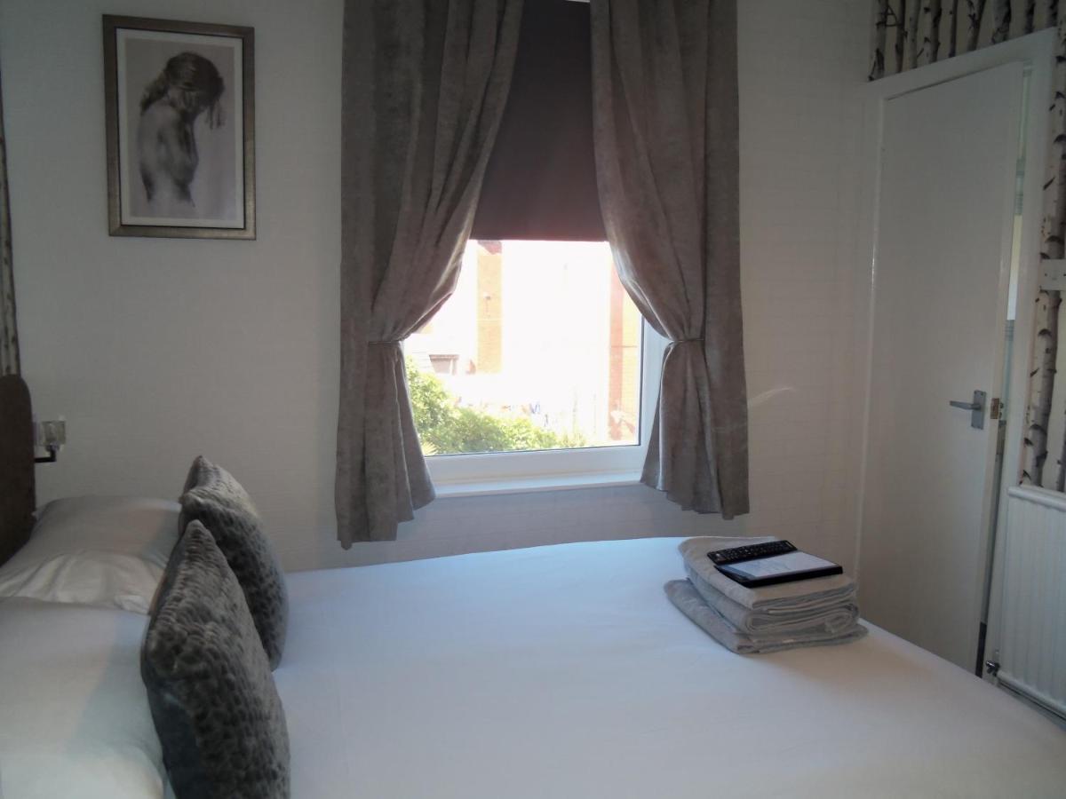 Superior Single Room