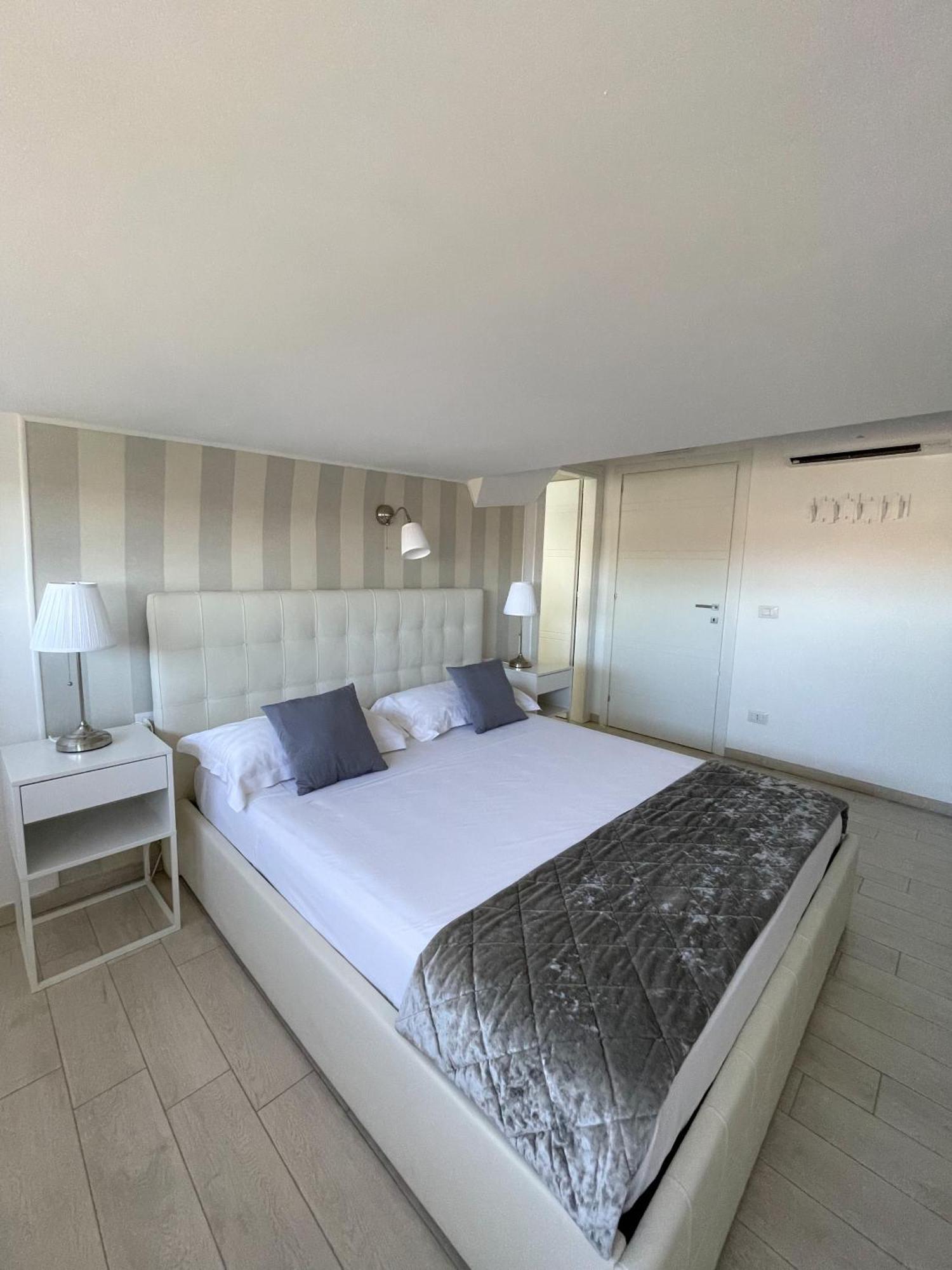 Queen Room Sea View