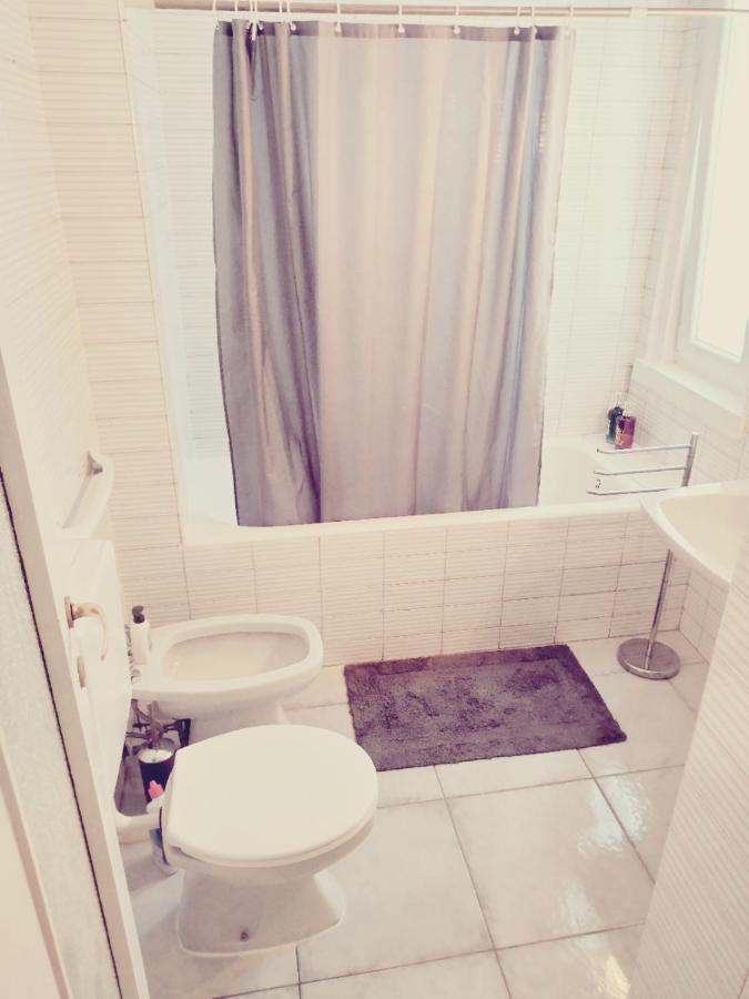 Single Room,1261015126:JPEG