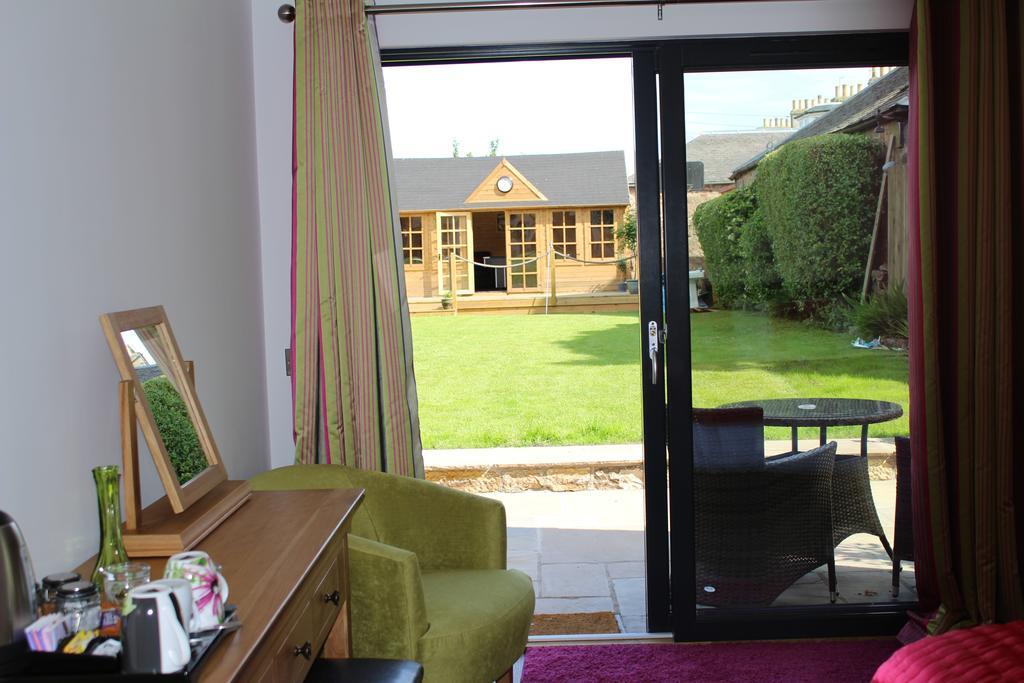 Deluxe Double or Twin Room with Garden View