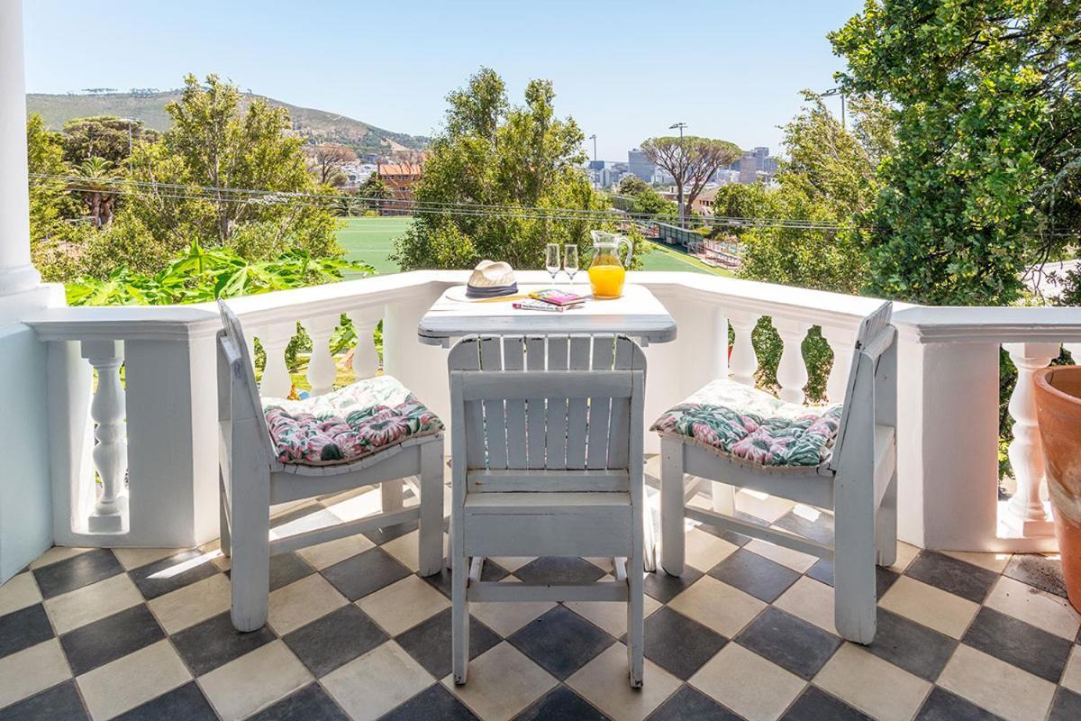 King Suite with Balcony,1280008543:JPEG