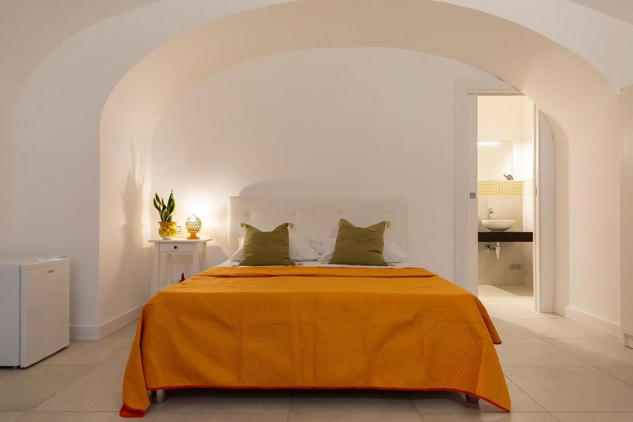 Camera Matrimoniale Deluxe con 1 Letto Supplementare