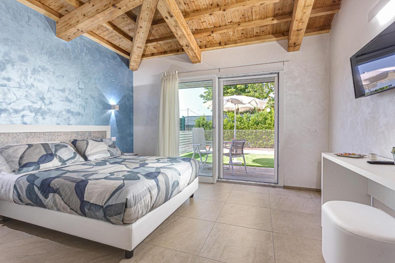 Double or Twin Room Terrace