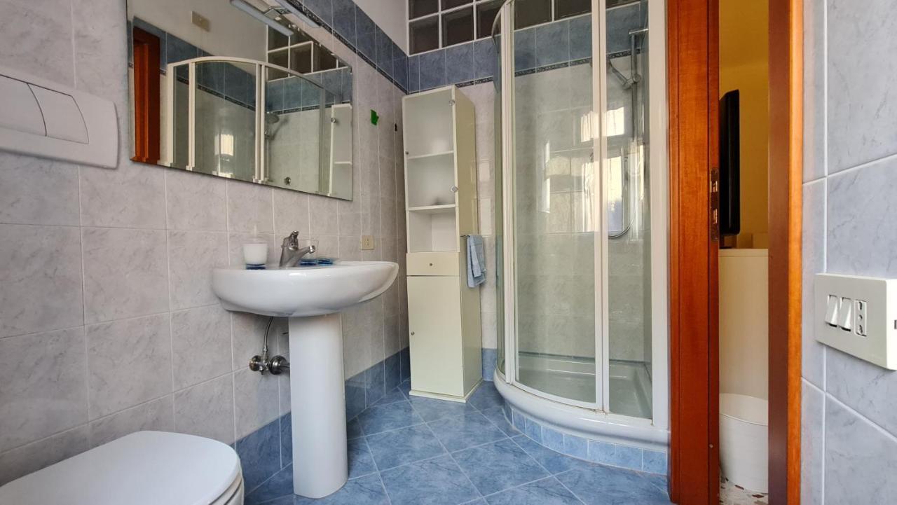 Camera Matrimoniale con Bagno Privato