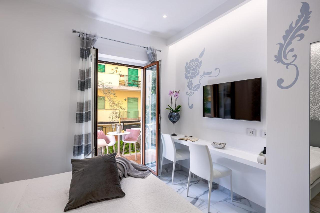 Deluxe Double Room Balcony