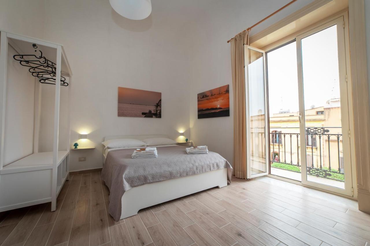 Double Room with Private Bathroom,1298413855:JPEG