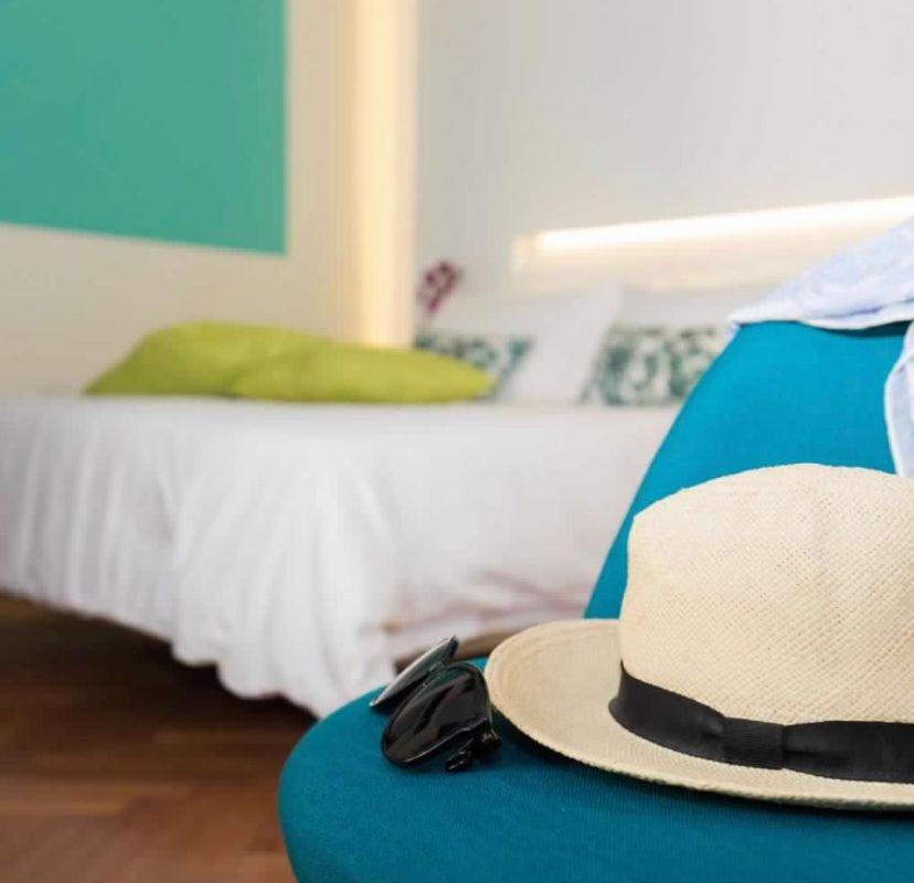 Triple Room with City View,1298546251:JPEG