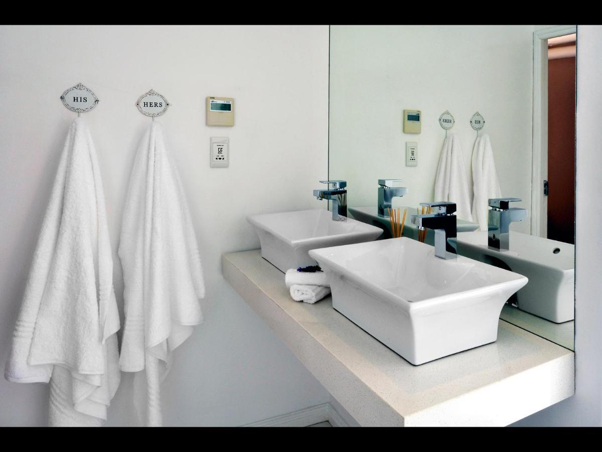 Luxury King Room 4