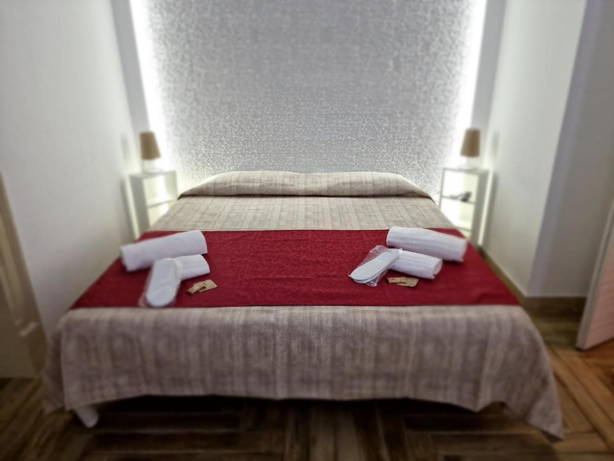 Deluxe Double Room Bath
