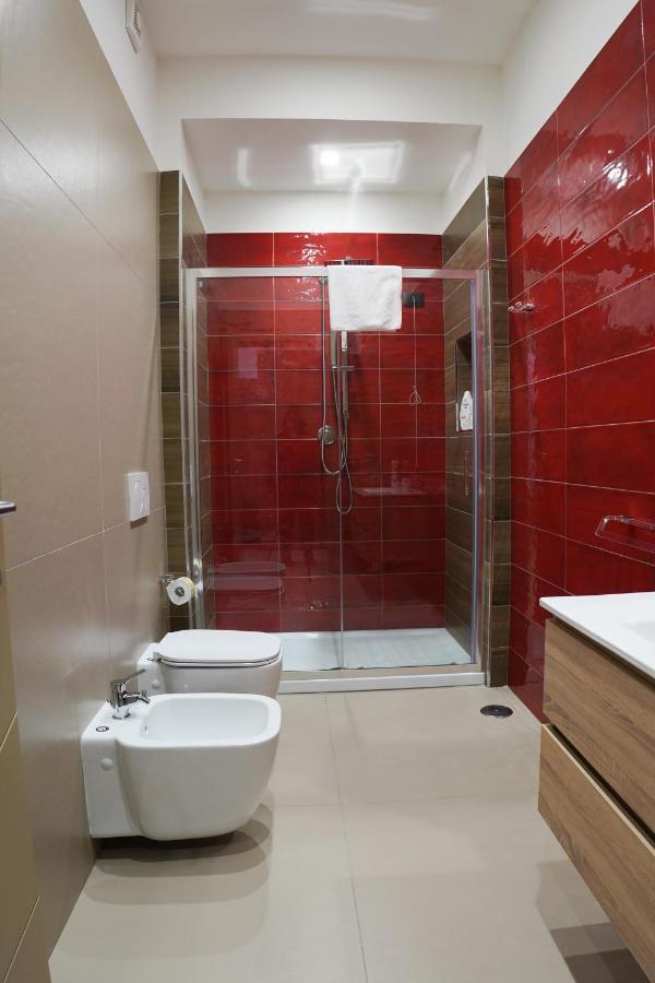 Double Room Private Bathroom