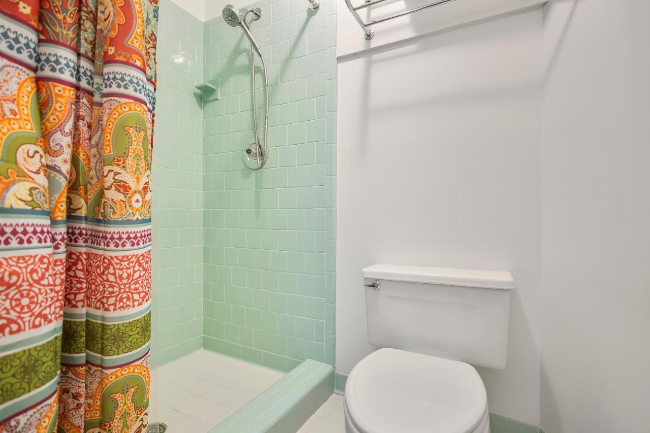 Deluxe Double Room with Shower