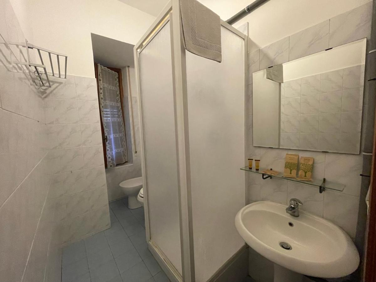 Triple Room Private External Bathroom