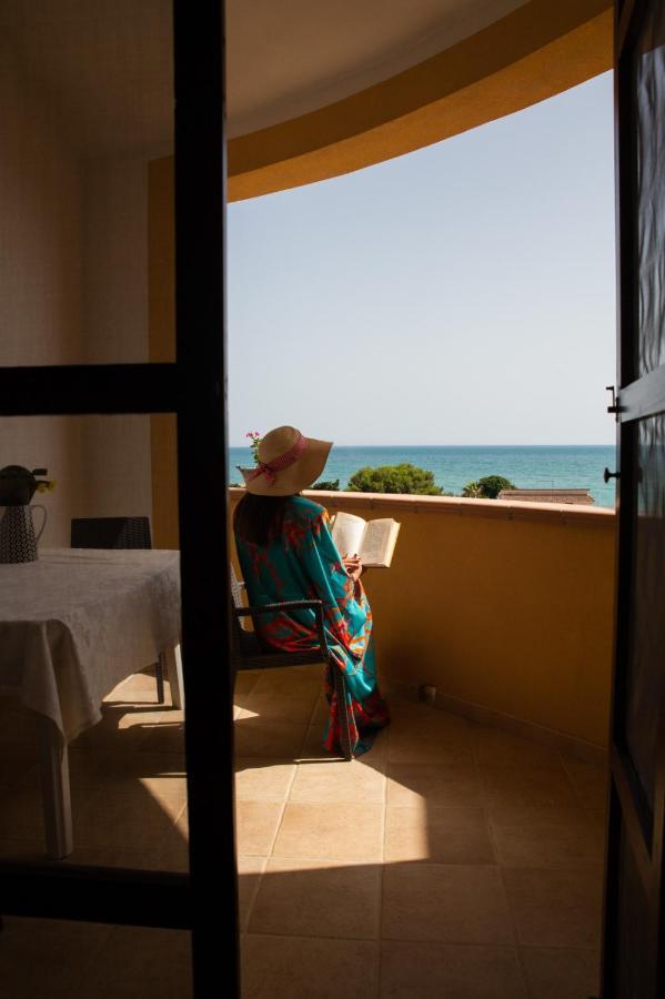 Two-Bedroom Apartment Sea View