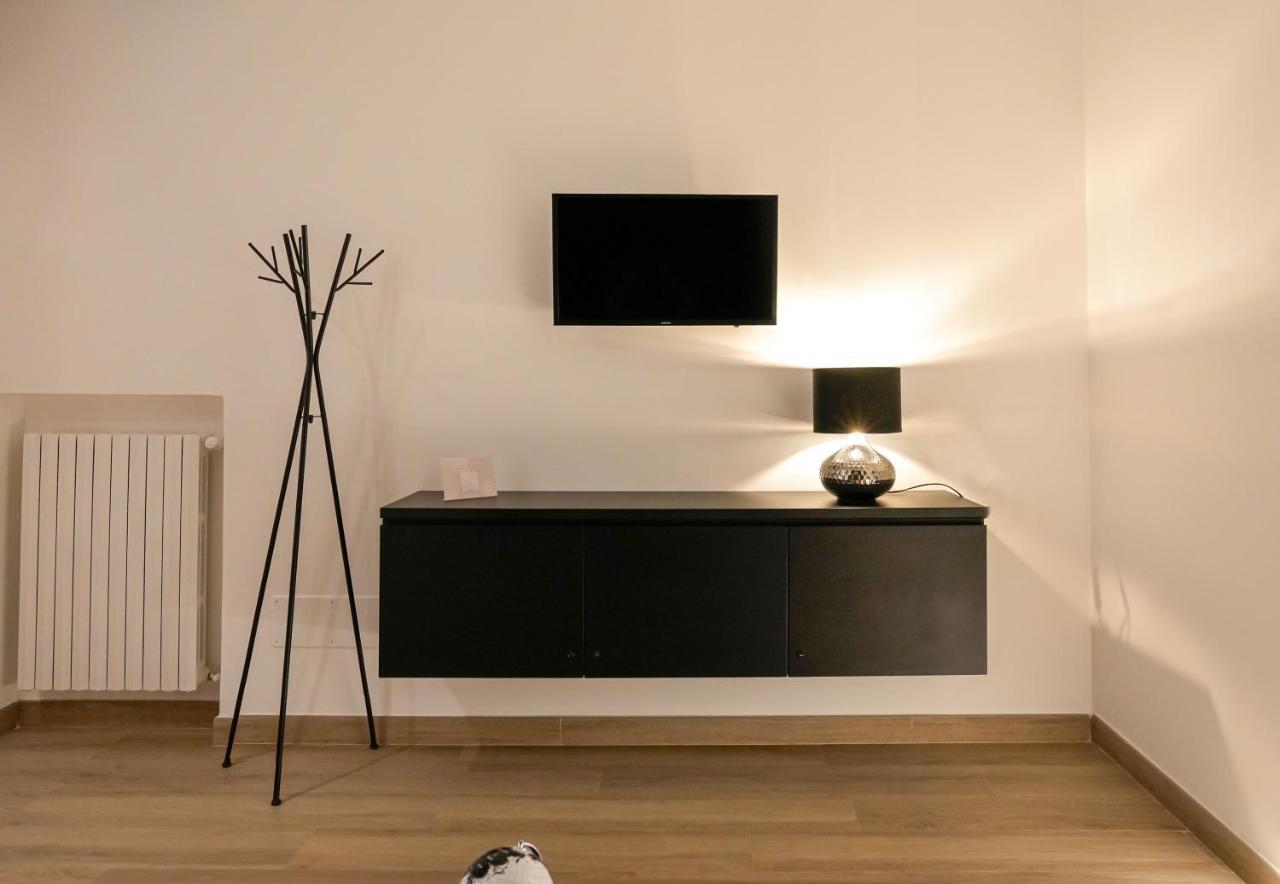 Deluxe Apartment,1334505884:JPEG
