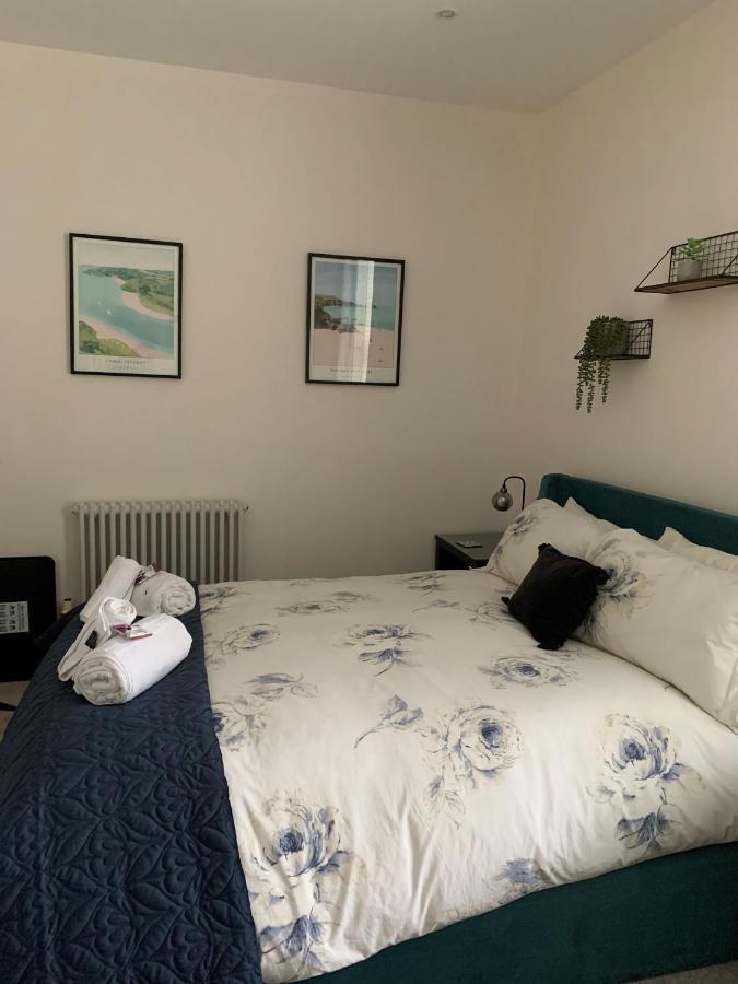 Deluxe King Room No Sea View