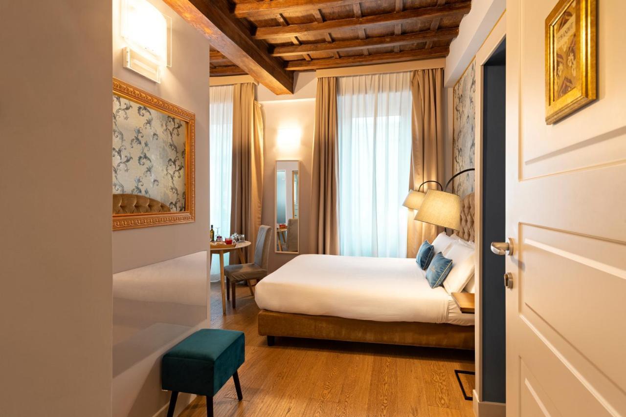 Deluxe Room,1345584350:JPEG