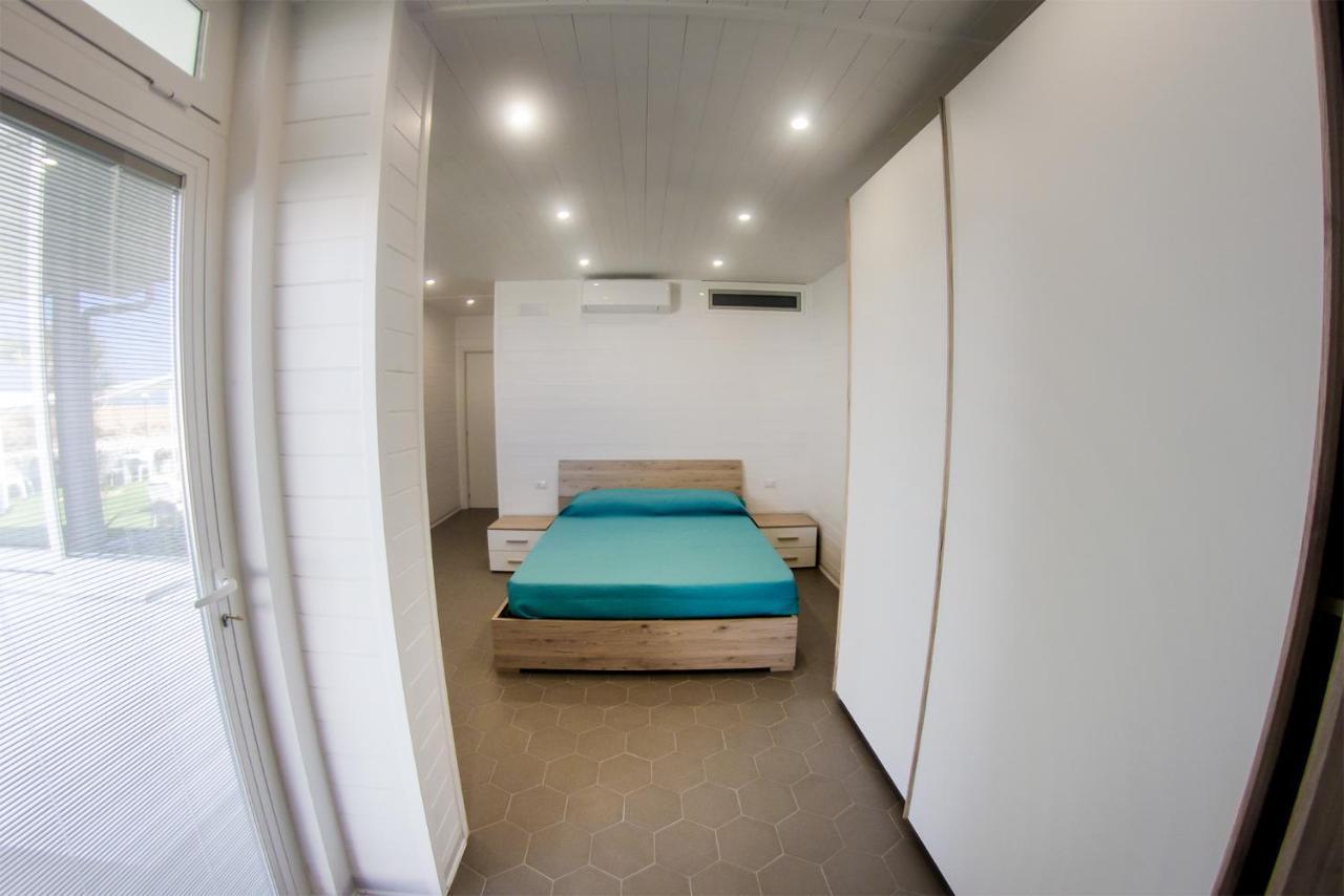 Deluxe Double Room Side Sea View