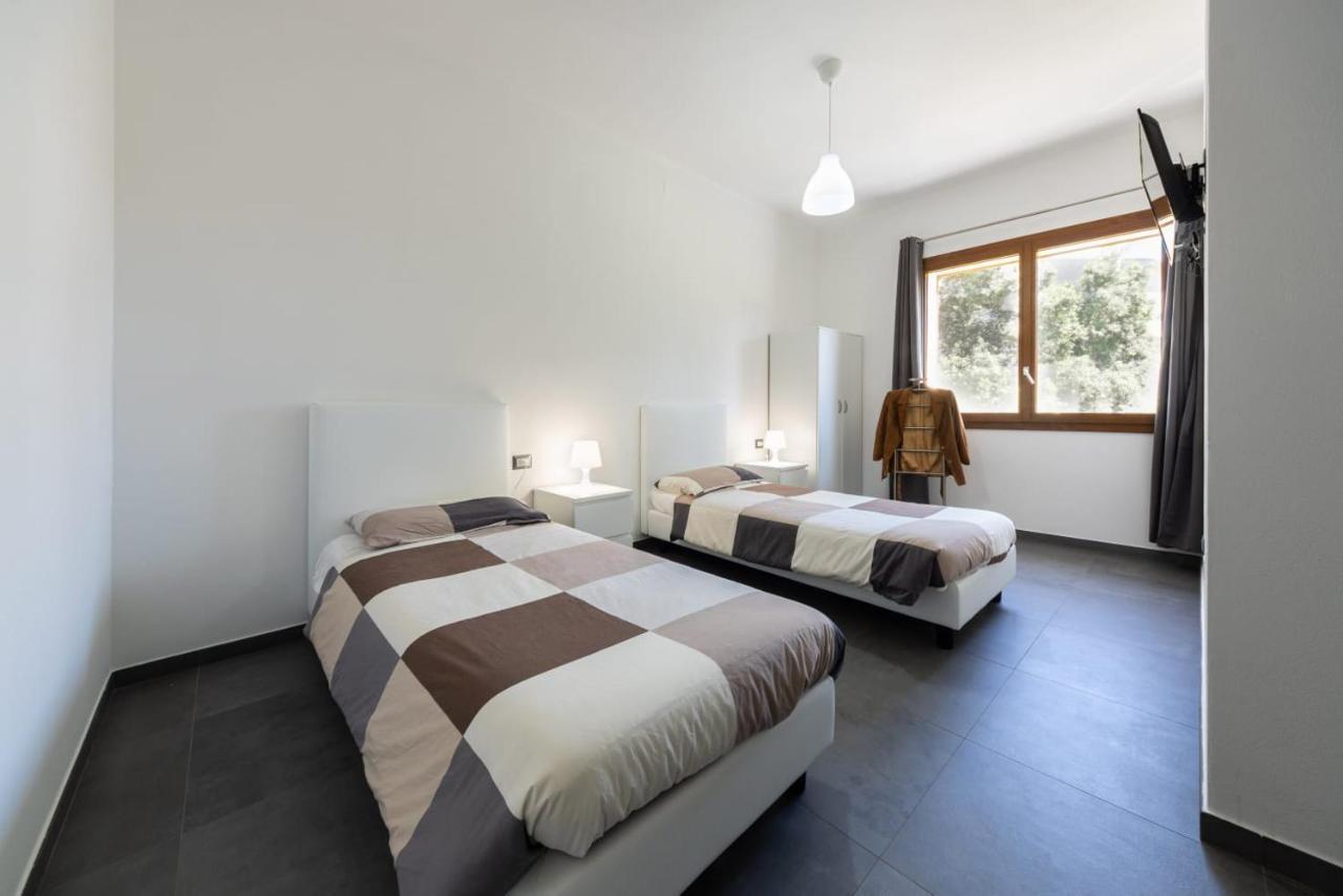 Double or Twin Room Private Bathroom