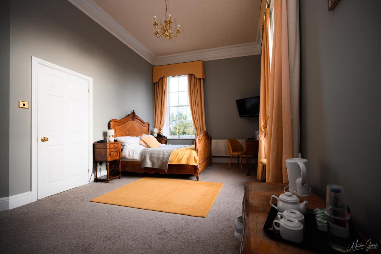 Luxury Double Room,1352152939:JPEG