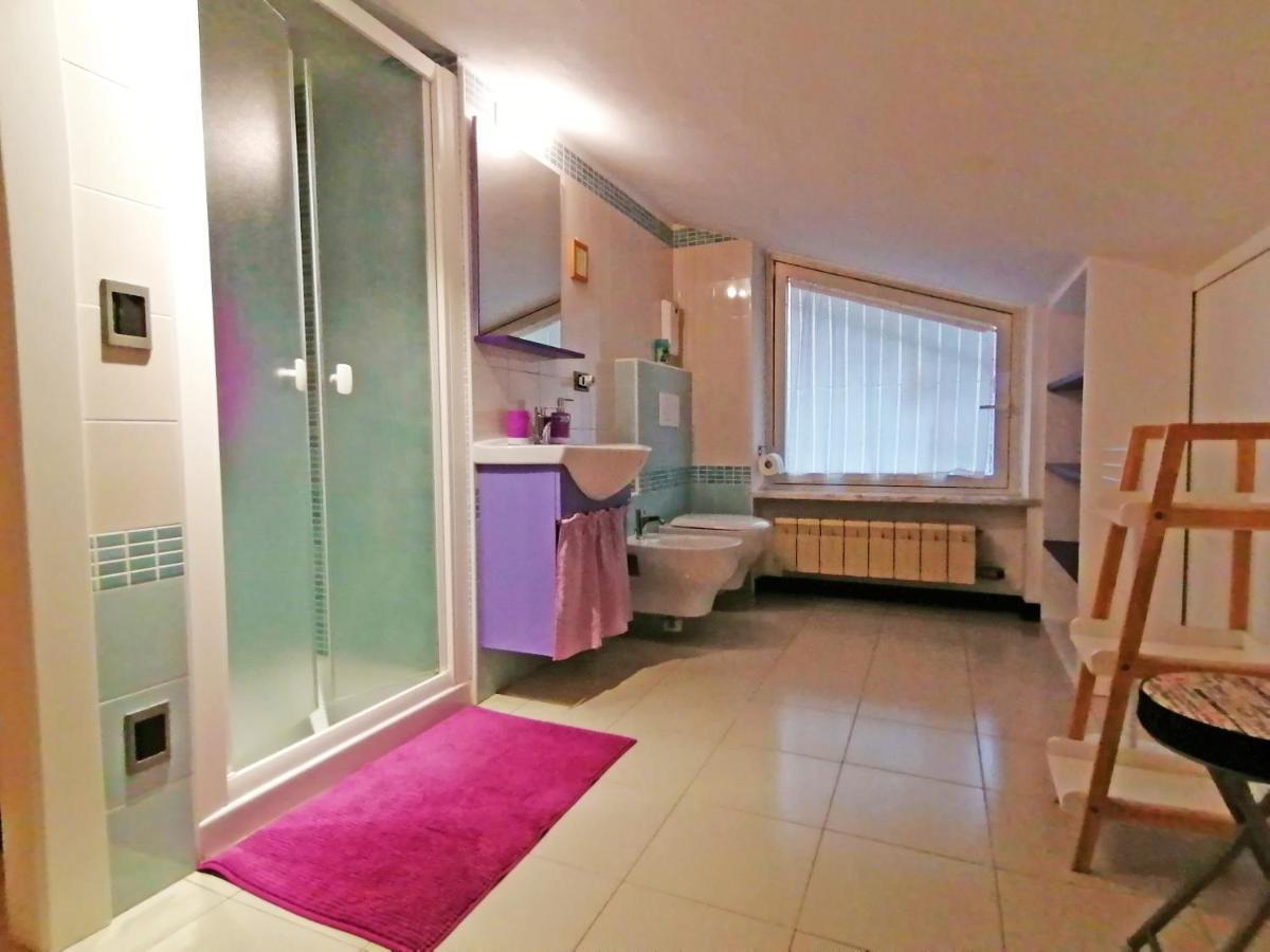 Economy Triple Room