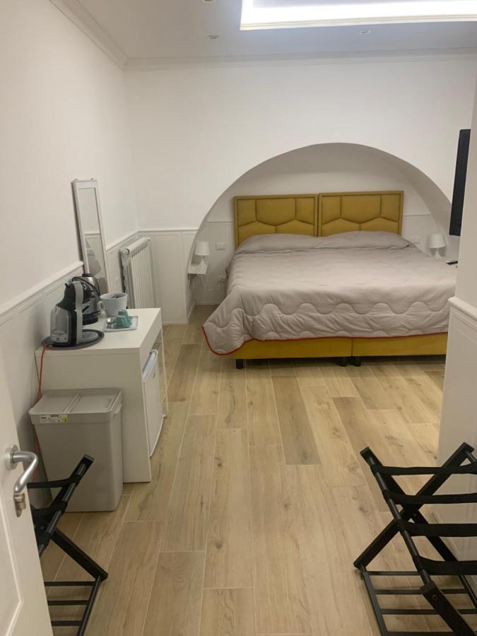 Double or Twin Room Private Bathroom