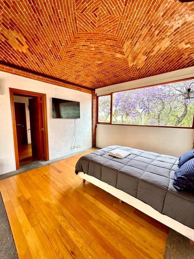 Apartamento con balcón