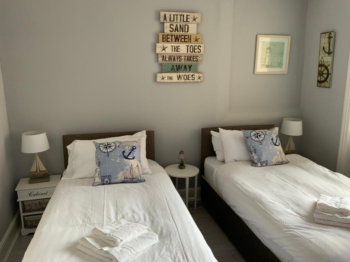 Double or Twin Room with Private Bathroom,1366753319:JPEG