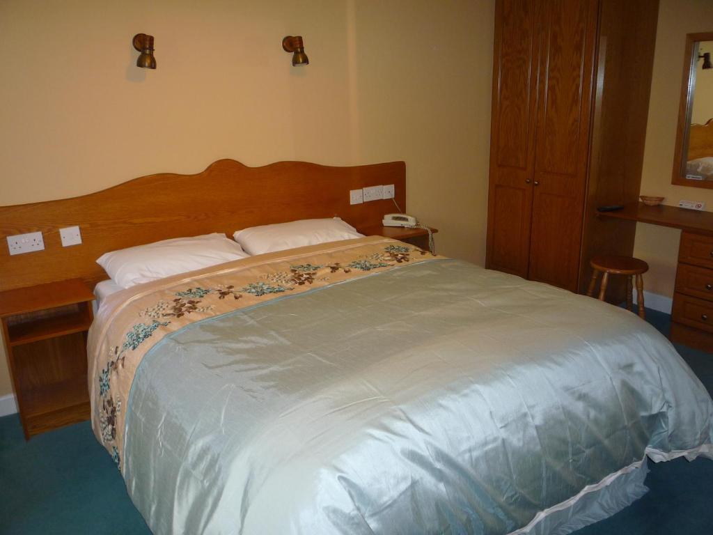 Double Room,404240280:JPEG