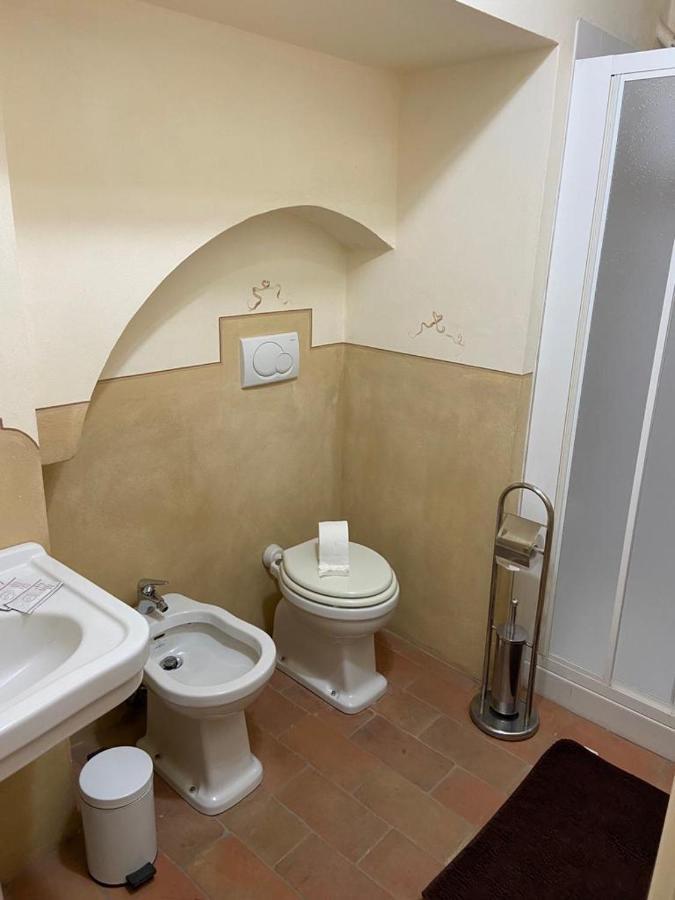 Triple Room Private Bathroom,1373476043:JPEG