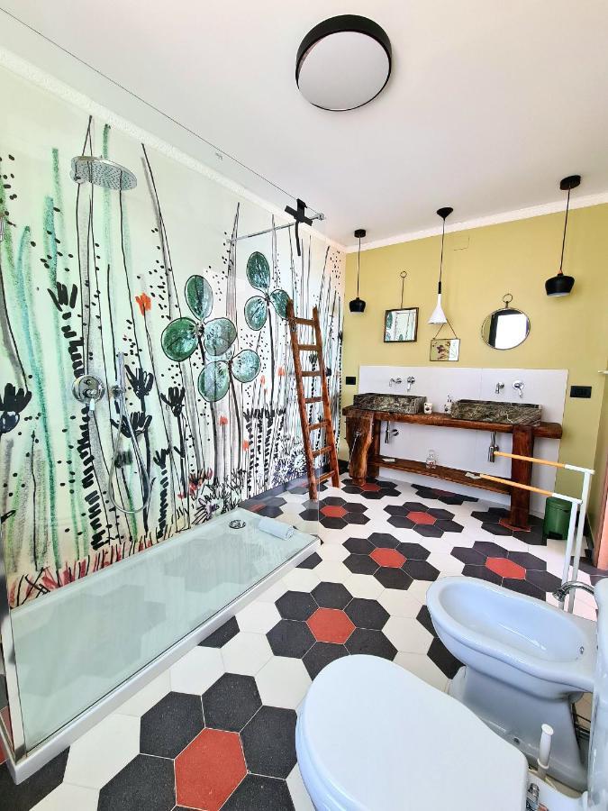 Deluxe Double Room with Balcony and Sea View,1499655499:JPEG