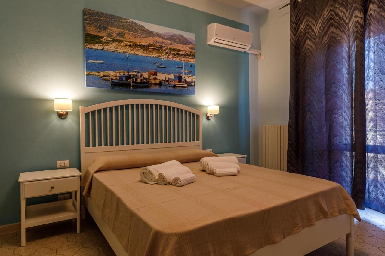 Deluxe Triple Room Sea View