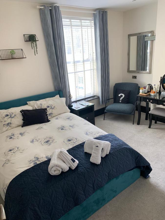 Deluxe King Room No Sea View