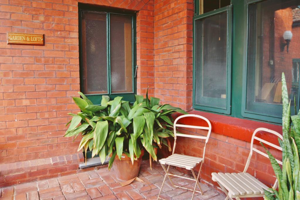 Three-Bedroom Apartment - Garden & Loft