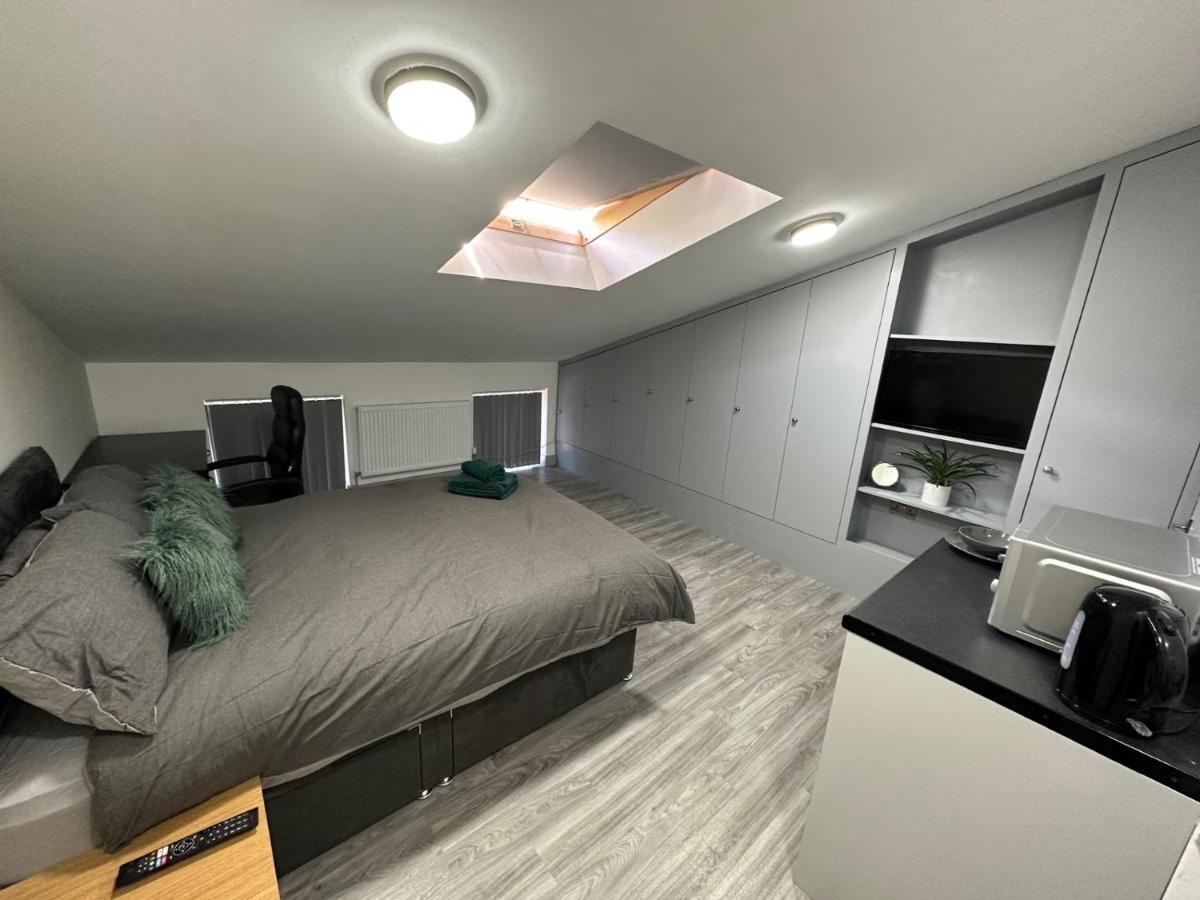 Double Room with Private Bathroom,1407240758:JPEG