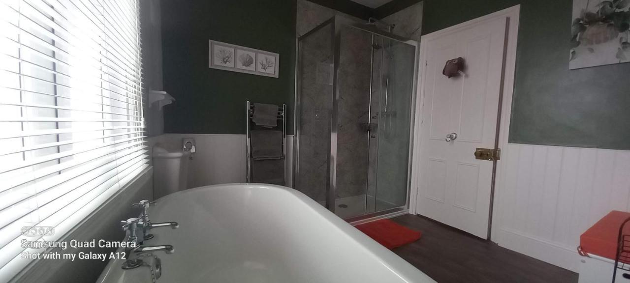 Deluxe Double Room with Bath