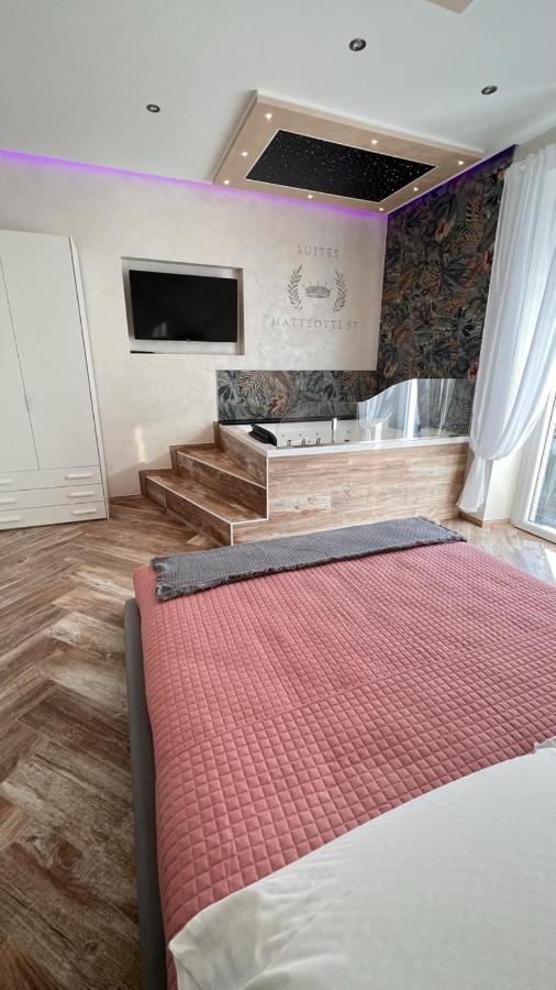 Deluxe Double Room Bath