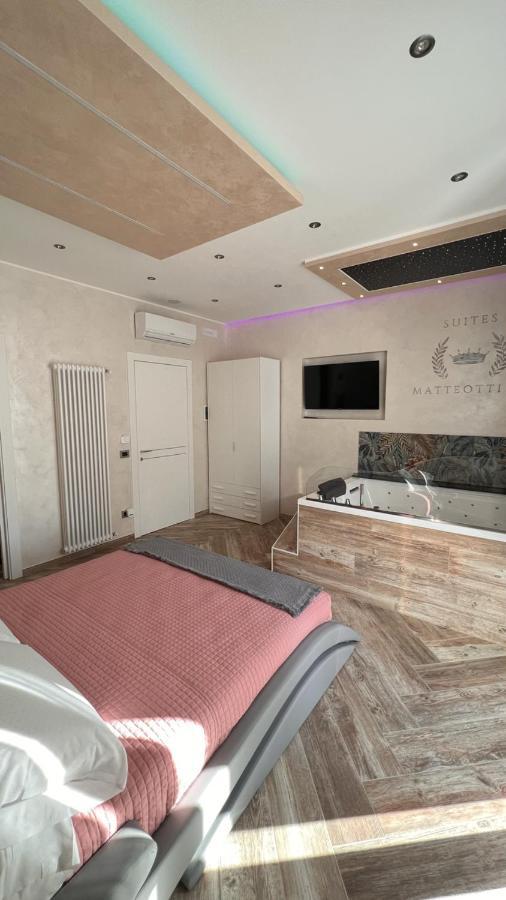 Deluxe Double Room Bath