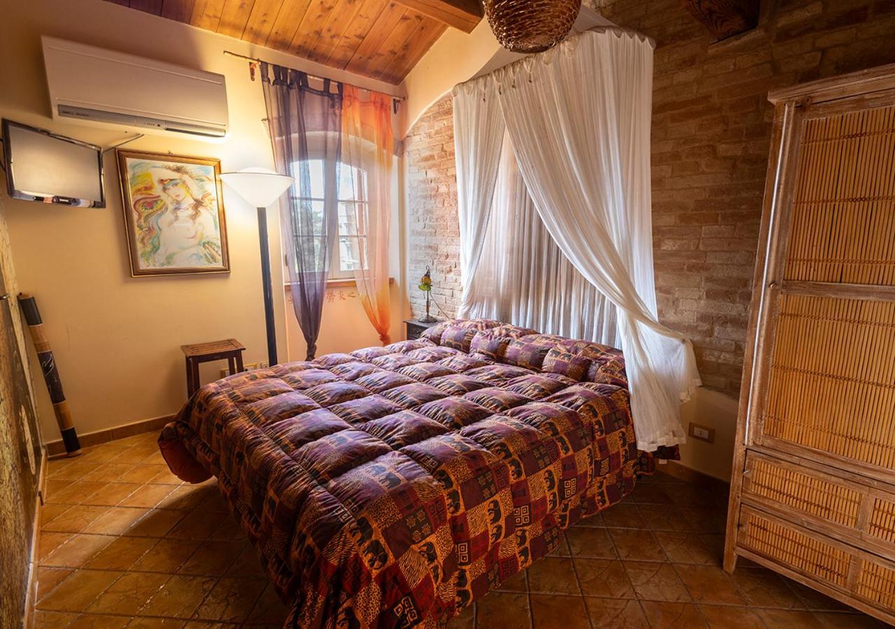 Double Room Private Bathroom